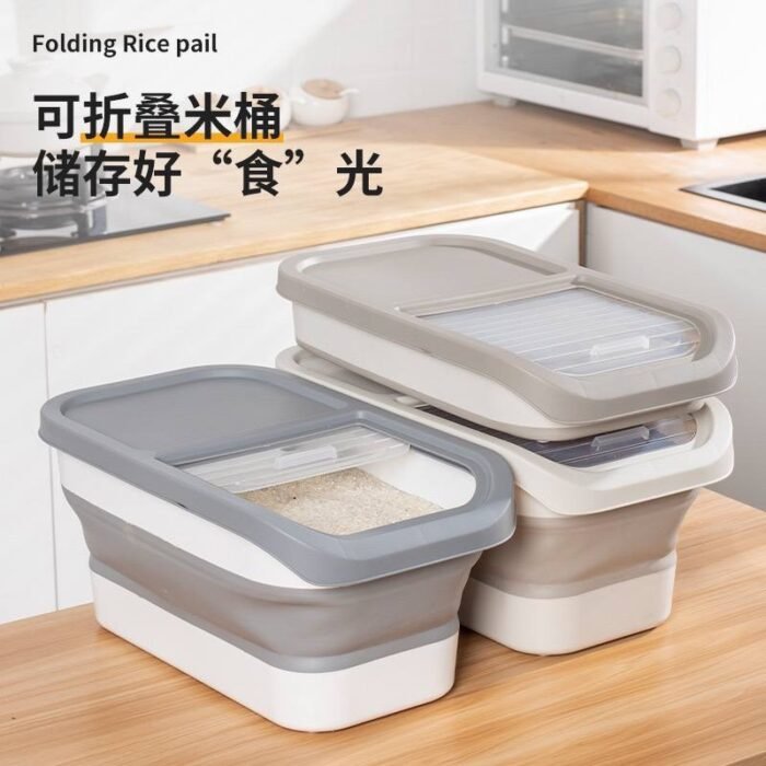 COLLAPSIBLE SILICON FOOD STORAGE BUCKET WITH MEASURING CUP(9KG)
Free your foodstuff from insect and roaches - Image 2