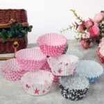 100PC OF DISPOSABLE CUPCAKE/MUFFINS/PASTRIES PAPER MINI