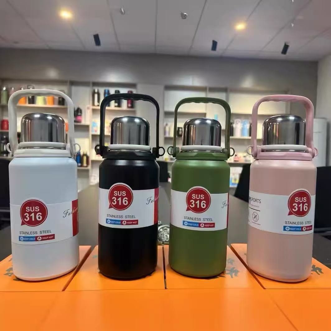 551f5470ddd9a8f494b8b52f64268d81 1300ML 316 STAINLESS STEEL VACUUM FLASK(Hot and cold) - Image 1