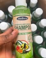 MEDIANA HAIR REPAIR&ANTI DANDRUFF SHAMPOO-It instantly detangles all hair types.
-It has natural components that are hair boosters.
-It is effectively made to protect your hair (Natural /Synthetic) from damages. - Image 3