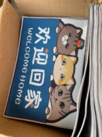 CRYSTAL VELVET WATER ABSORBENT ANTI SLIP FOOT MAT 

SIZE 40*60CM - Image 2