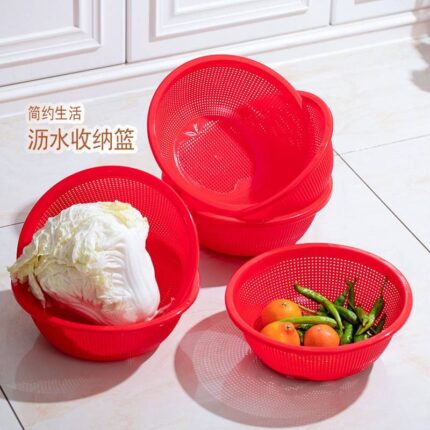 QUALITY STRONG TINY HOLE KITCHEN SIEVE/COLANDER 

PERFECT FOR SOUVENIR