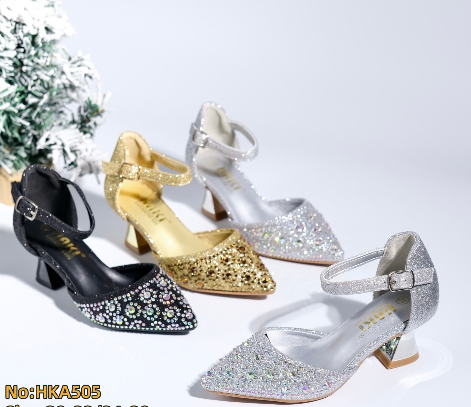 photo-2025-10-04-04-43-18-2 ANTHONIA PEARL QUALITY PORTABLE HEELS SHOE - Image 1
