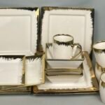 16PC HIGH QUAL GOLD/WHITE EUROPEAN LUXURY CERAMIC STONEWARE DINNER SET(BOX SHAPE)4 Serving plate
4 Side plate
4 Soup bowls
4 Cups