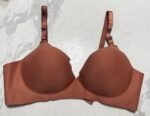 QUALITY SEAMLESS NO IRON BRA SIZE 44(Random selection) - Image 6