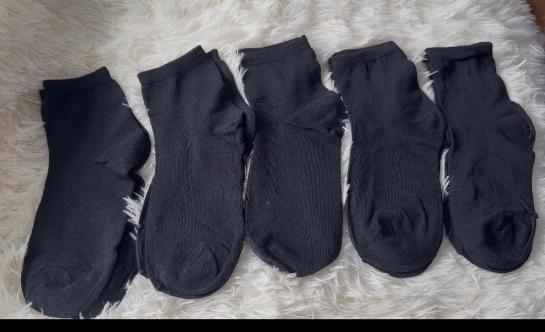 71b19734-c020-4cbf-b57f-7bfa2fab83d4 5PAIRS LONG LENGTH SOCKS FOR ADULT/TEENAGER(BTS) - Image 1