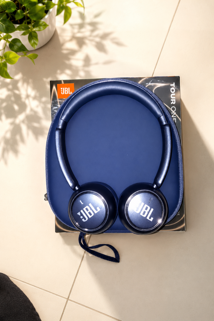 QUALITY ORIGINAL JBL HEADPHONE WITH CARRIER BAG - Image 2