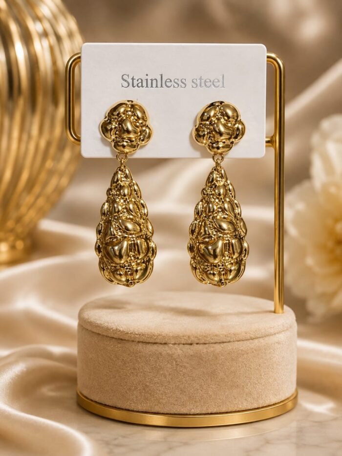 QUALITY STAINLESS STEEL EARRING DESIGN 1 - Image 9