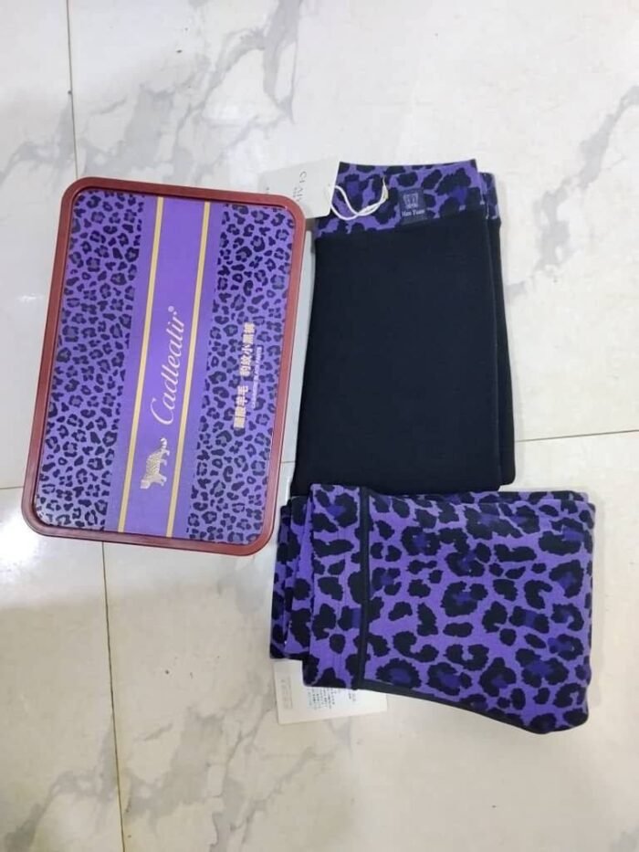 2in1 or 2 way use leopard skin pattern/plain black thick stretchy leggings(comes in a big plastic packaging box) - Image 3