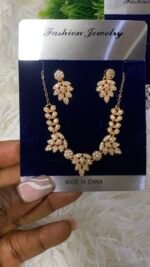 ROYAL BLOOM ZIRCONIA EARRING AND CHAIN SET DESIGN GOLD - Image 5