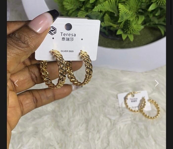 QUALITY NON TARNISH GOLD TERESA UNIQUE DESIGNS EARRING - Image 8