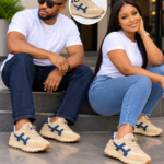 CLASSIC EDGE NAVY LUXE RUNNER UNISEX SNEAKERS(One size small)