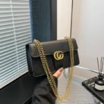 BOLLY QUALITY CUTE CHAIN HAND BAG