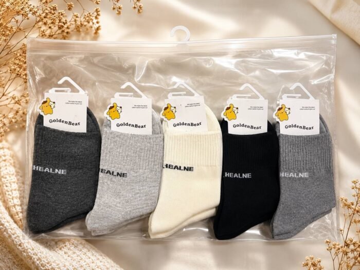 5PAIRS BEAUTIFUL FASHION SOCKS AGE 6-8(Ember 2026)RANDOM SELECTION - Image 9